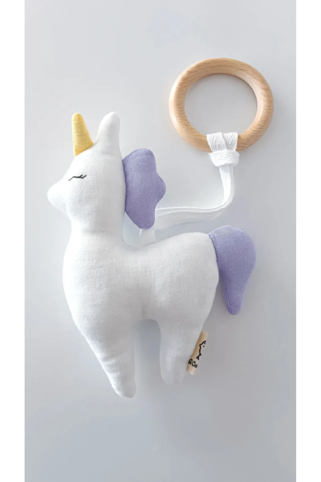 Unicorn Müslin Oyuncaklı Doğal Ahşap Diş Kaşıyıcı: Bebekler İçin Hem Eğlenceli Hem Fonksiyonel
