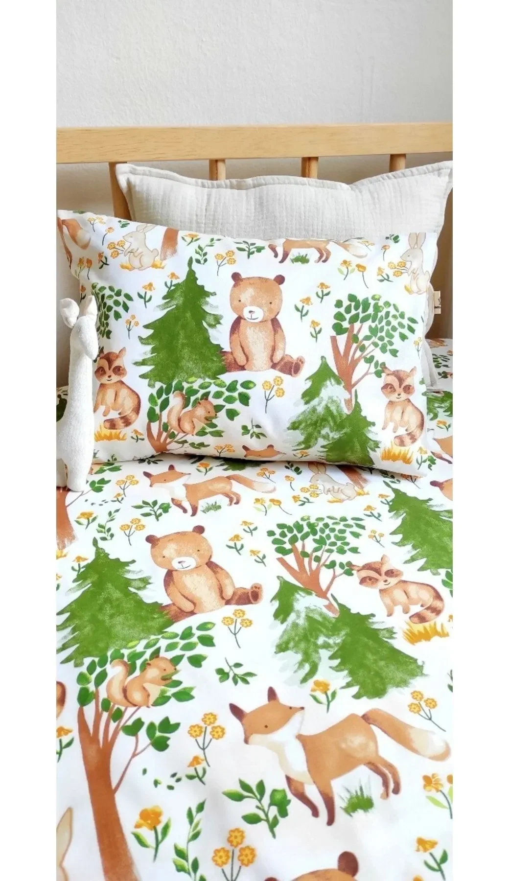 Orman %100 Pamuklu (90X190 CM) Lastikli Çarşaf Ve Yastık Kılıfı Seti 2'li Set Bebek / Çocuk