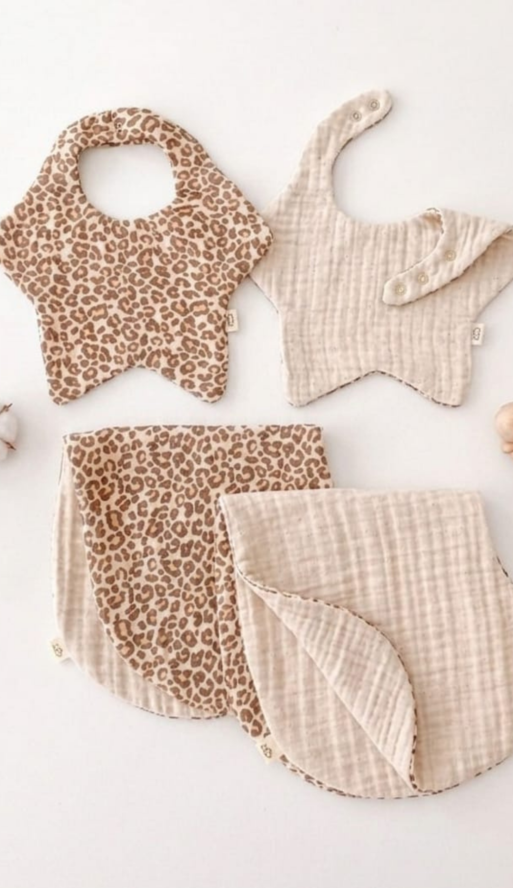 4'lü Leopar YILDIZ %100 Pamuklu 8 Katlı Müslin Bebek Salya Önlüğü ve Omuz Örtüsü Seti/Nikel Free Çıt